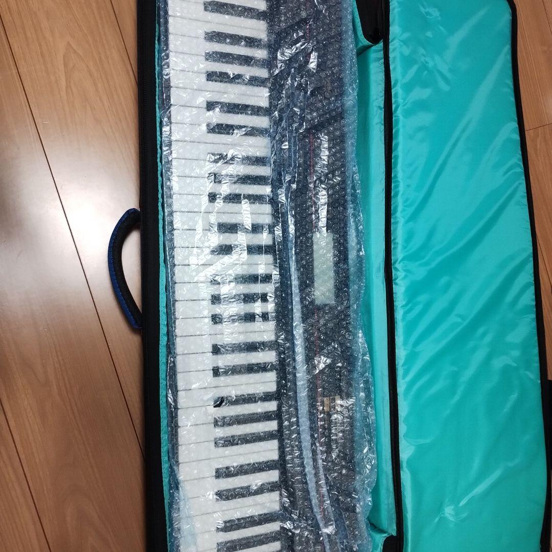 KORG 61鍵シンセサイザー ケース付き
