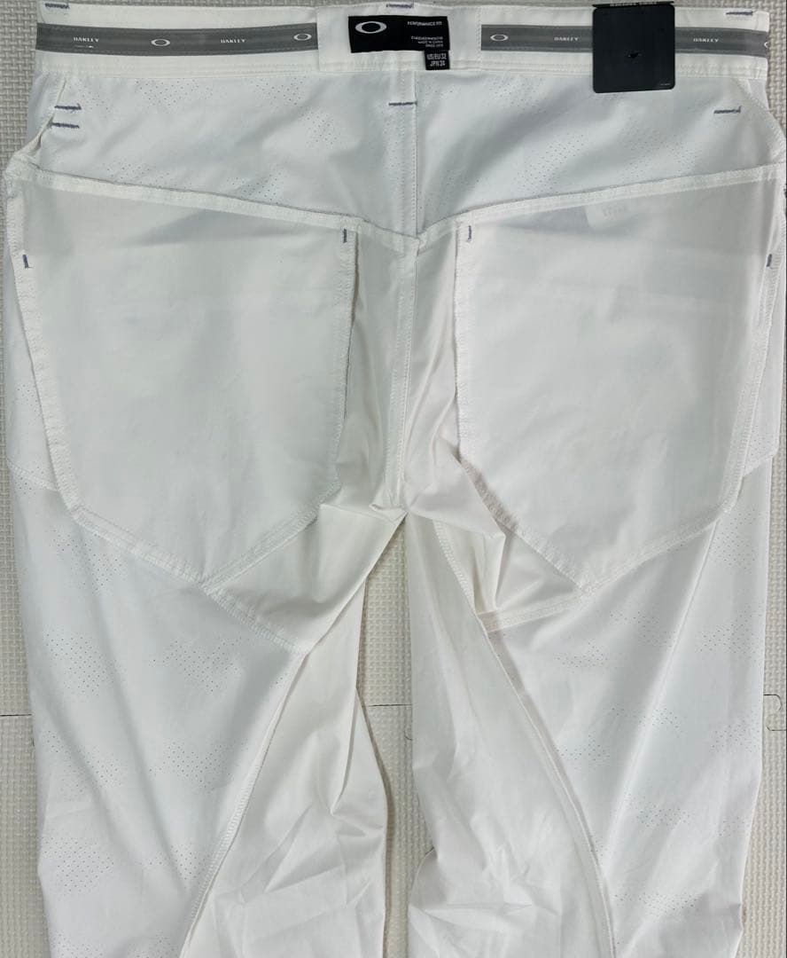 OAKLEY ホワイト3D TECHNOLOGYパンツ size：34/87cm