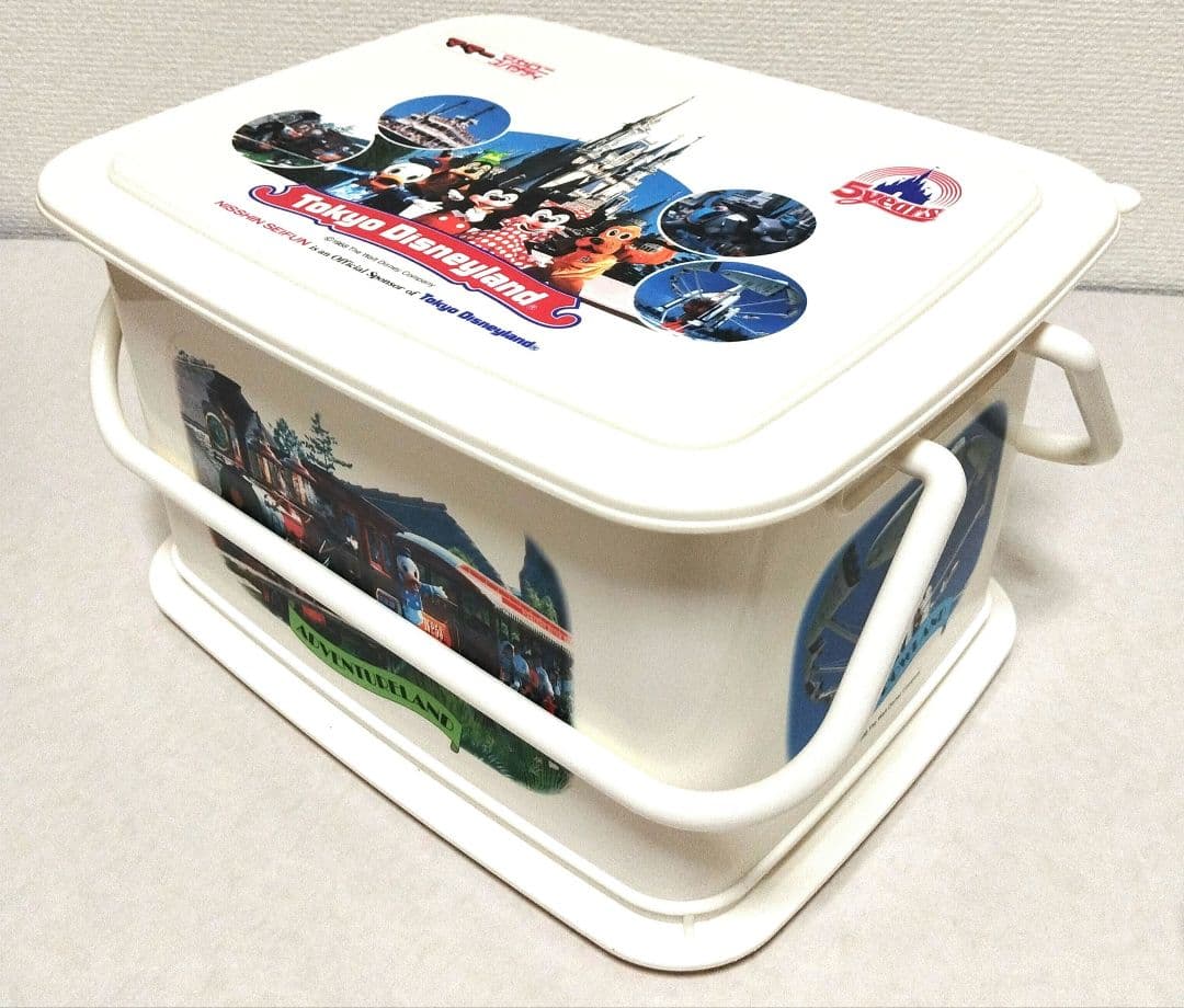東京ディズニーランド　ピクニックセット　ランチセット　お弁当箱