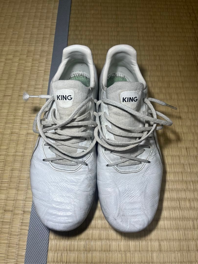 サッカー　スパイク　キング