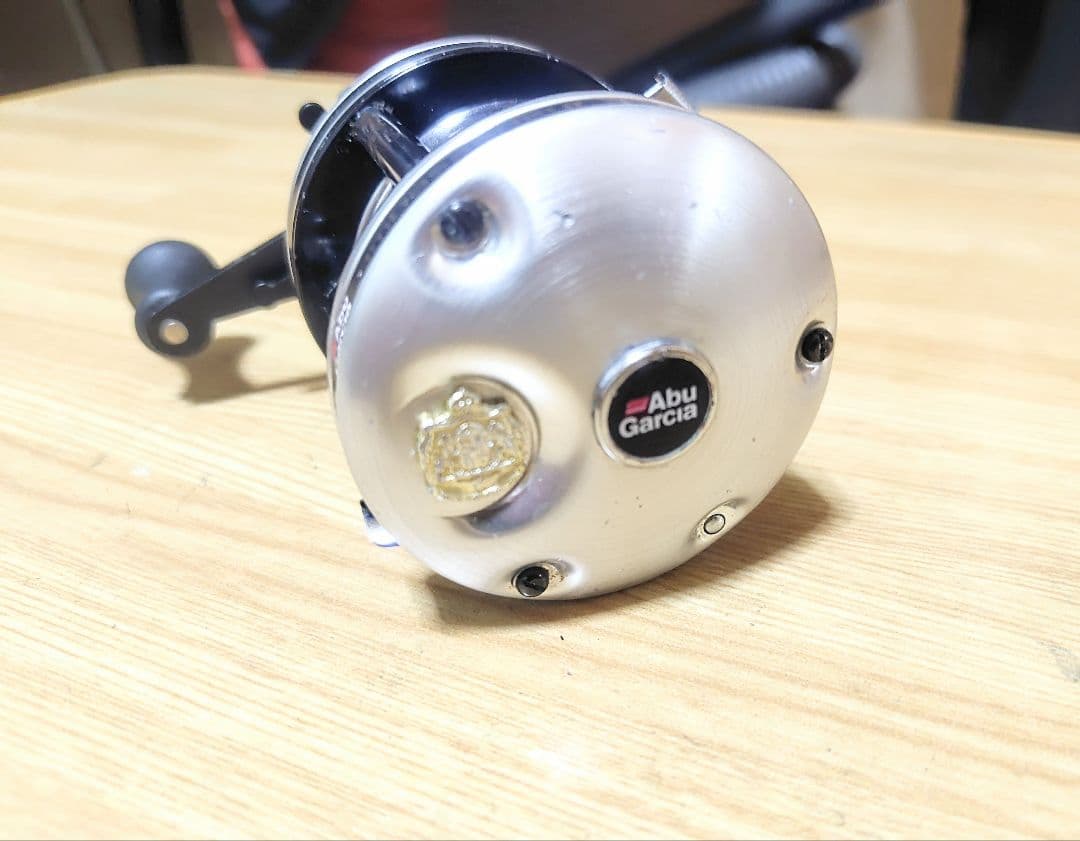 た*ち様 訳ありアンバサダー 5500 C 期間 良好 そこそこ綺麗　性能良いけ