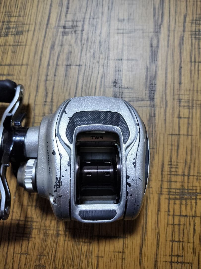 DAIWA　T3 1016HL TW　ベイトリール　おまけのルアー付き