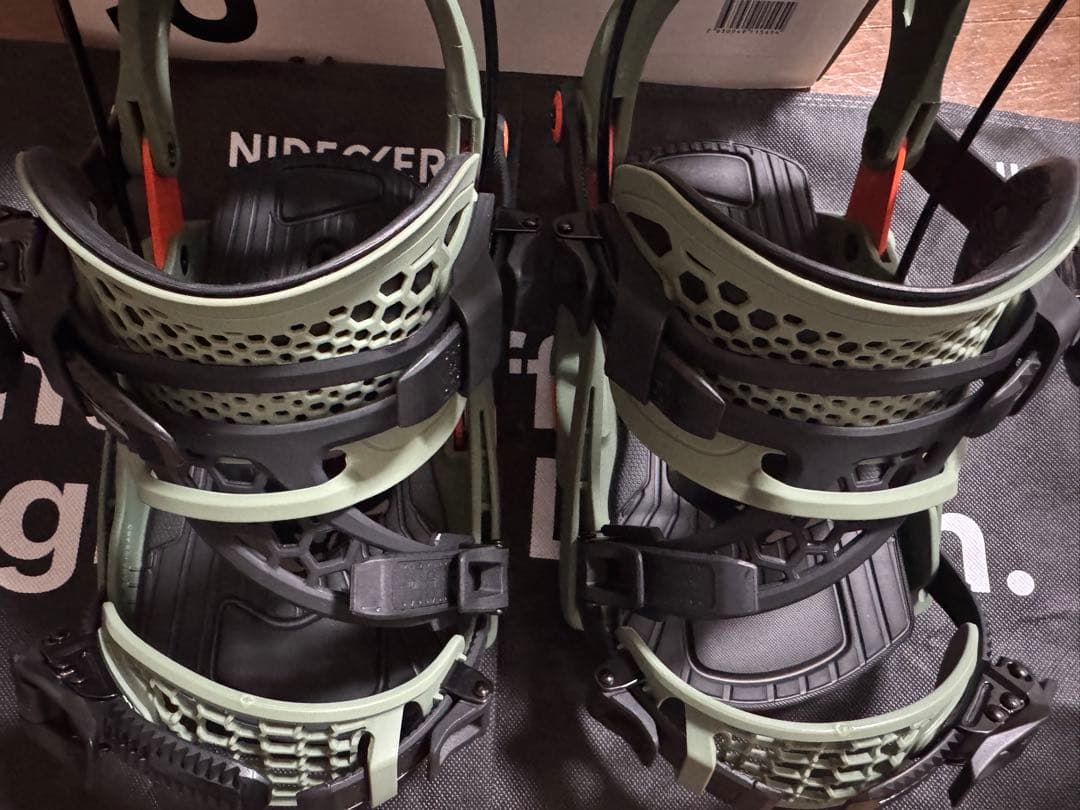 25-26 NIDECKER/ナイデッカー Flow Fuse Hybrid