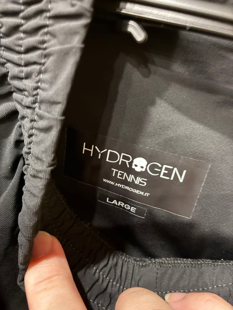 HYDROGEN TENNIS ストレッチナイロンジャージ　Lサイズ　XLサイズ