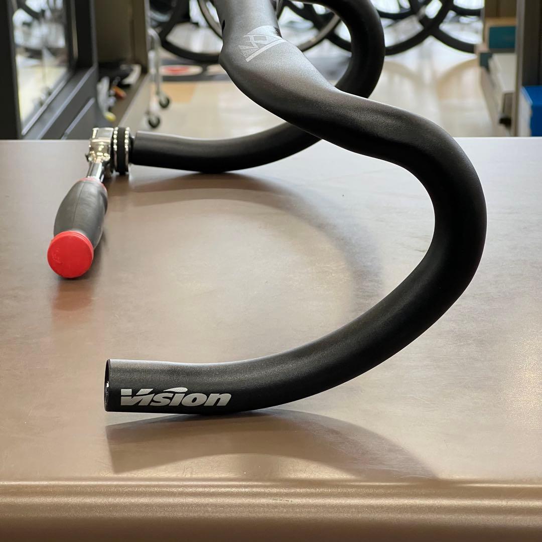 VISION TRIMAX AERO ハンドルバー　420mm