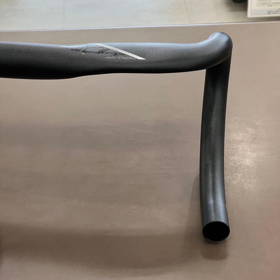 VISION TRIMAX AERO ハンドルバー　420mm