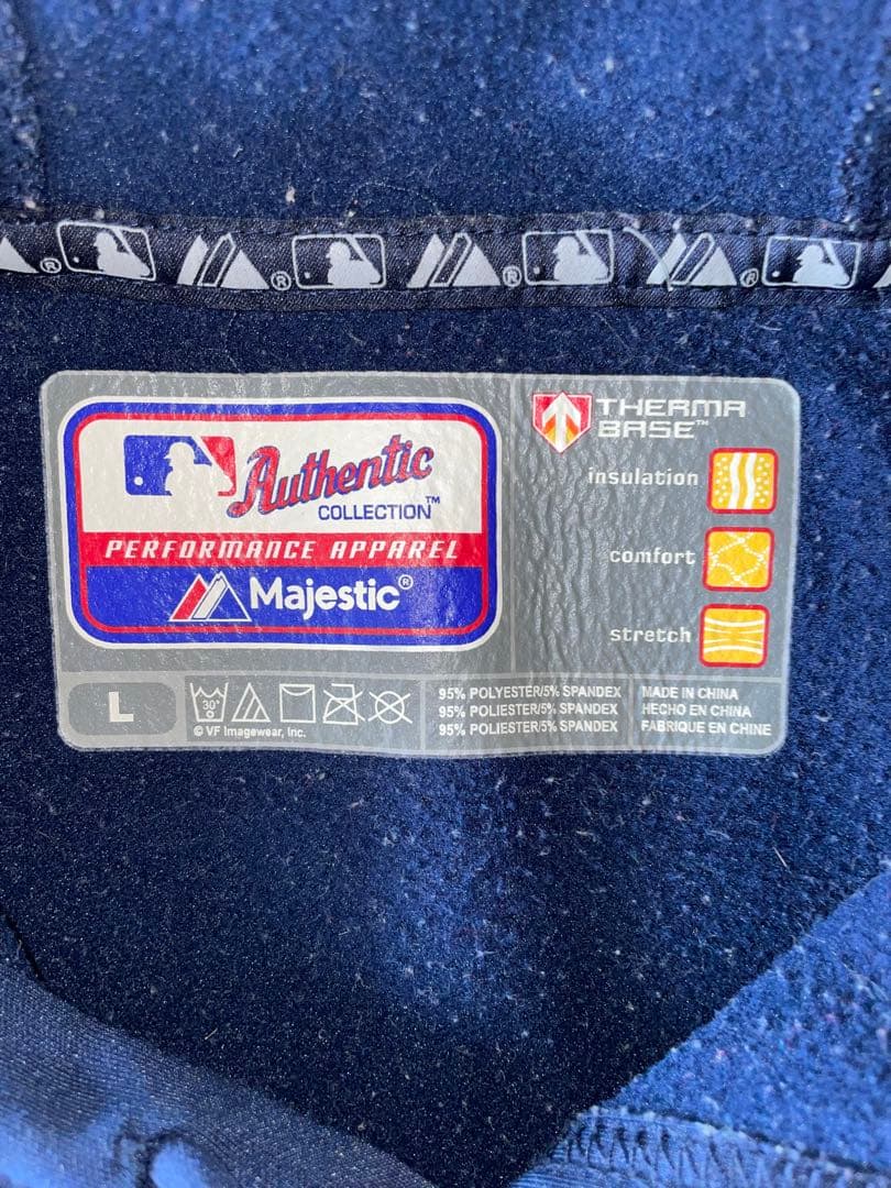 majesticマジェスティック 2012 WORLDSERIES パーカー Ｌ