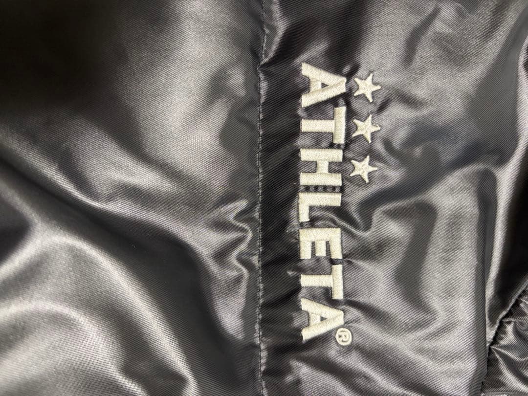 ATHLETA ブラック ベンチコート　Lサイズ