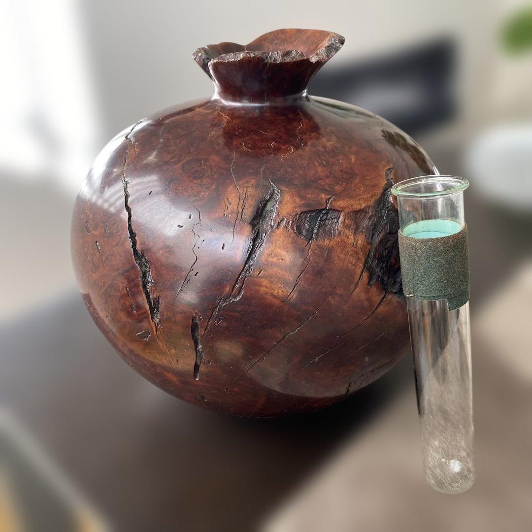 【屋久杉と同等の樹齢の古木から作られた瘤壺】Made in USAの美術・骨董品