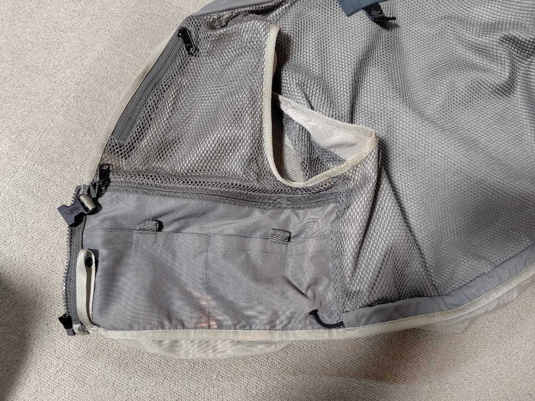 ＳＩＭＭＳ シムス ガイドベスト サイズＳ