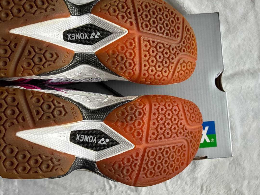 YONEX パワークッション バドミントンシューズ　23.0 SHB-65SF