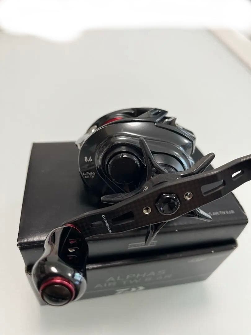 ダイワ　20アルファスAIR TW 8.6R【未使用純正ハンドル付属】