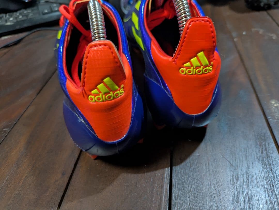 「F50 アディゼロ 3」トップモデル　HG