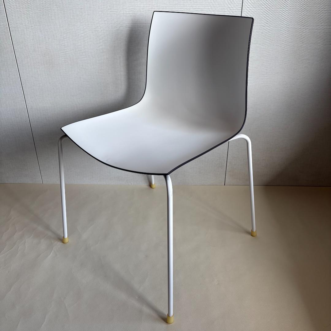 【美品】 Arper アルペール Catifa46 カティファ46 イタリア