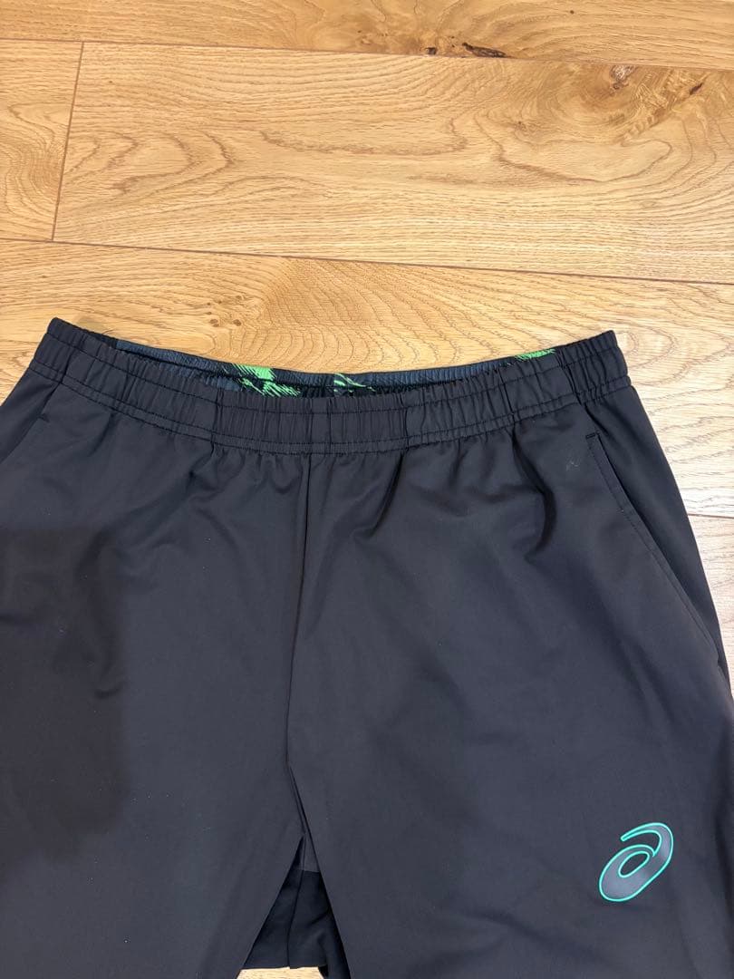 ASICS トレーニングウェア　上下セット　裏起毛 人気