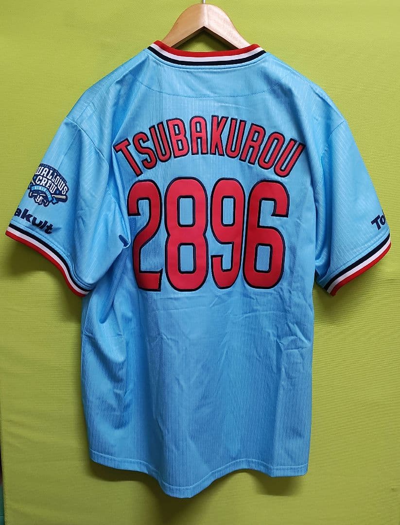 東京ヤクルトスワローズcrewユニフォームLサイズつば九郎2896未使用タグ付き