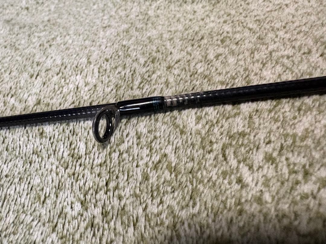 ダーインスレイヴ 61L ravA Rm