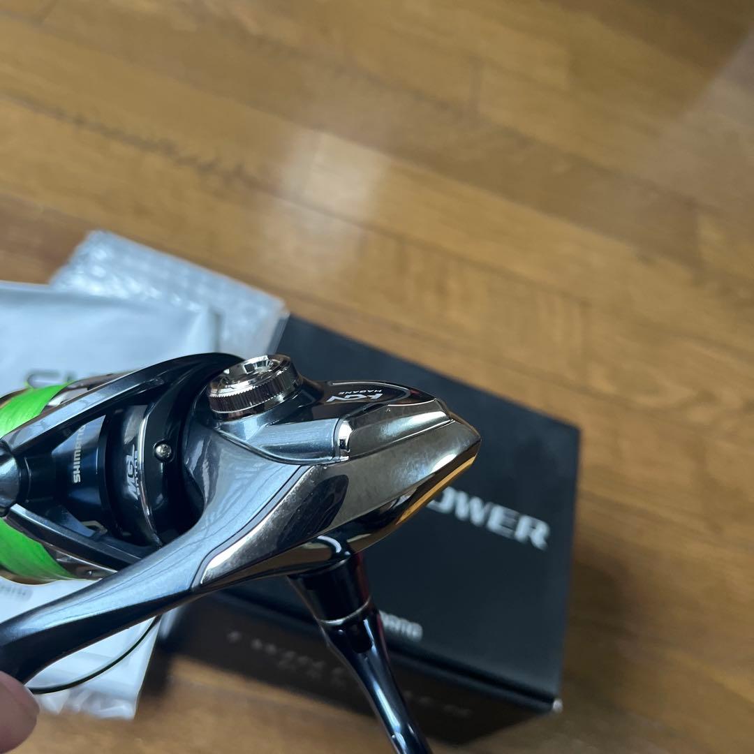 SHIMANO TWIN POWER スピニングリール