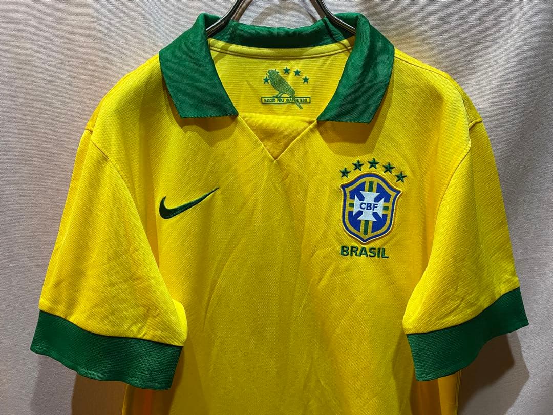 Nike ブラジル代表 サッカーシャツ ナイキ 衿付きユニフォーム 刺繍