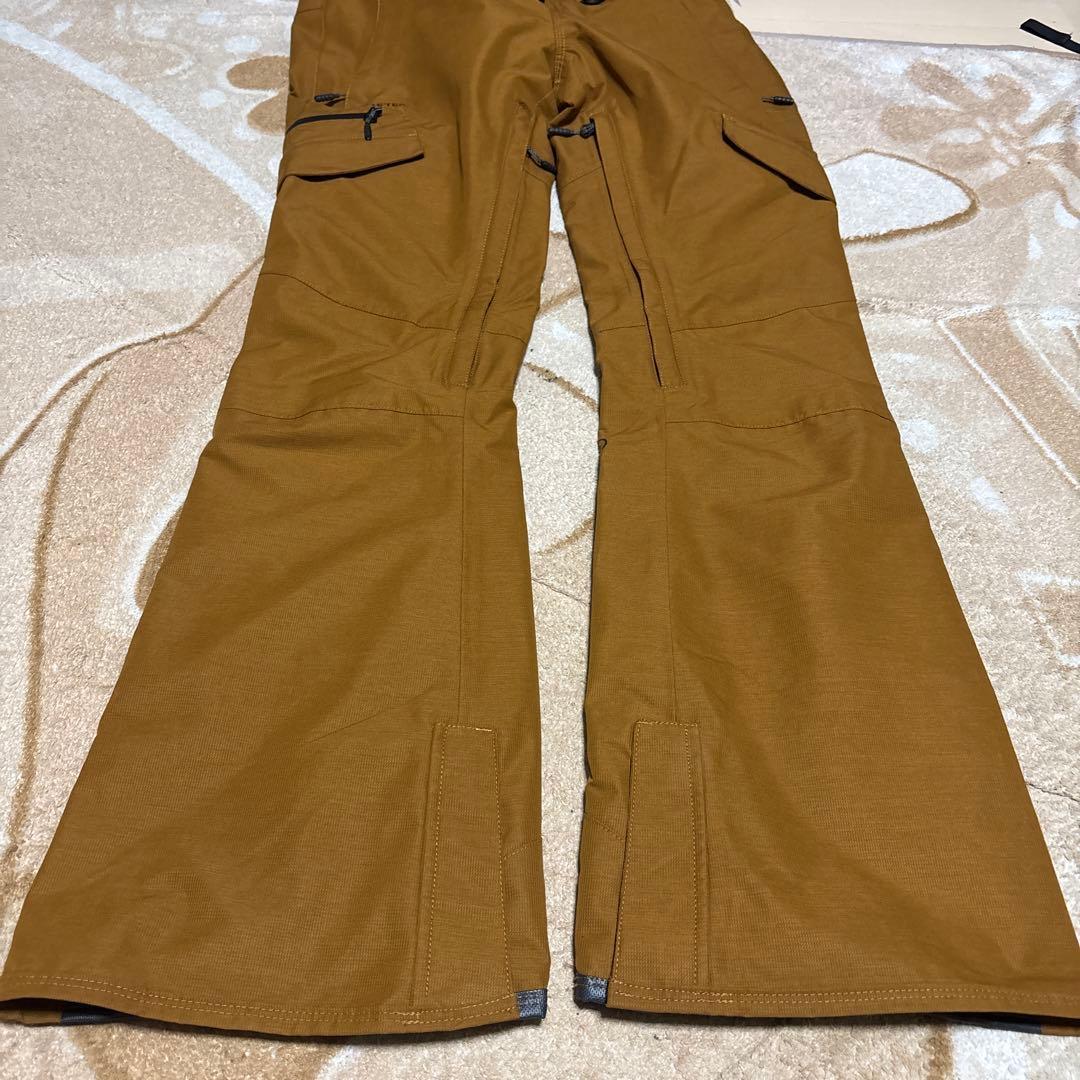 【未使用】VOLCOM ボルコム　GORE-TEX スノーボードパンツ　メンズM