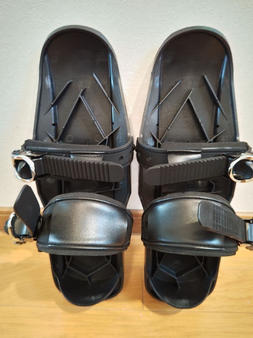 【新品未使用】エッジ付 ミニショートスキー2セット