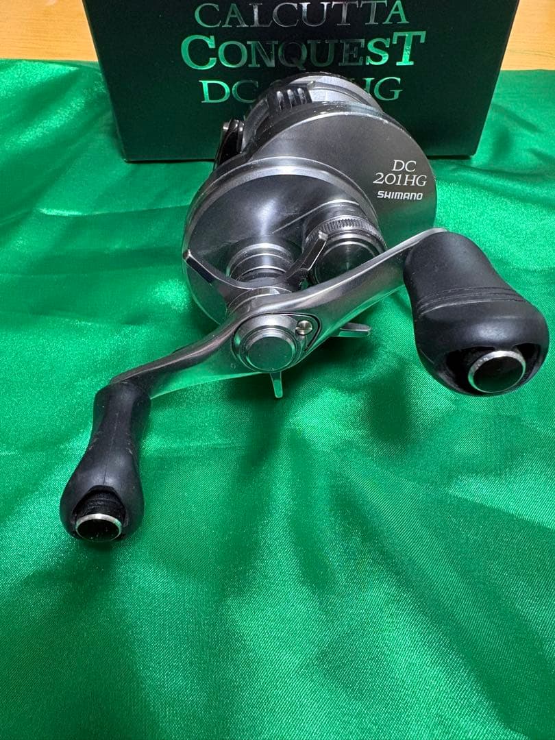 SHIMANO カルカッタコンクエストDC201HG