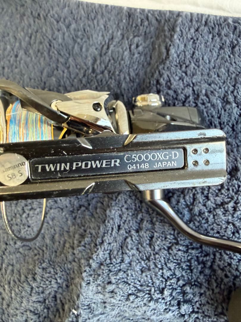 20 TWIN POWER C5000XG-D ツインパワー　スピニングリール