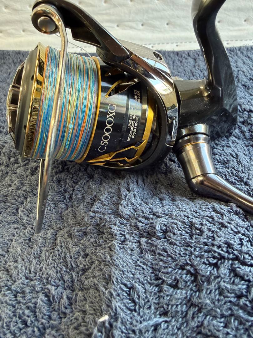 20 TWIN POWER C5000XG-D ツインパワー　スピニングリール