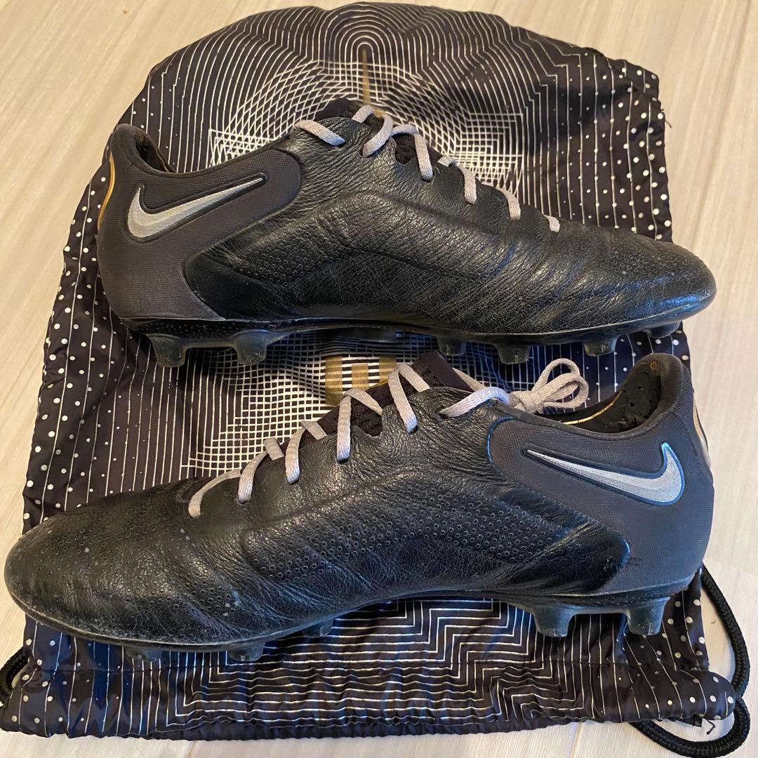Nike Tiempo ナイキティエンポ9