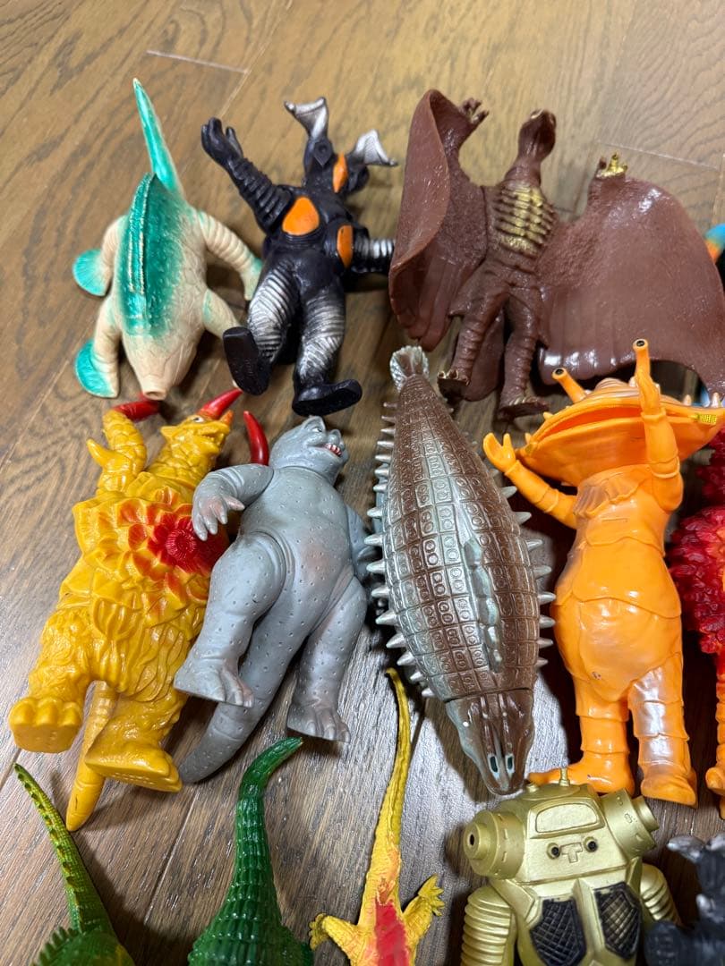 【レトロ】ウルトラ怪獣・恐竜 フィギュア まとめ売り 値下げ！