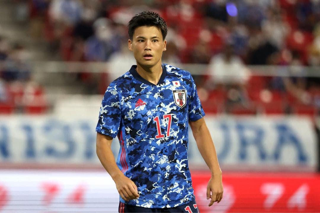 【正規品】サッカー日本代表2022 E-1選手権ユニフォーム 宮市亮 #17