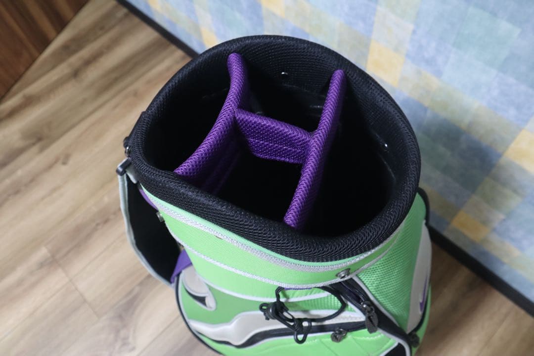 NIKE ナイキ 中大型 キャディ ゴルフバッグ　カバー付き