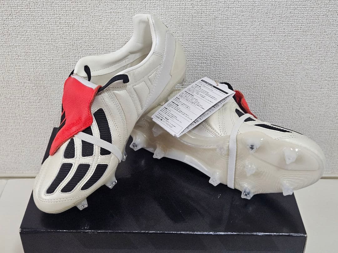 めむ アディダス プレデターマニア 復刻 26.0cm