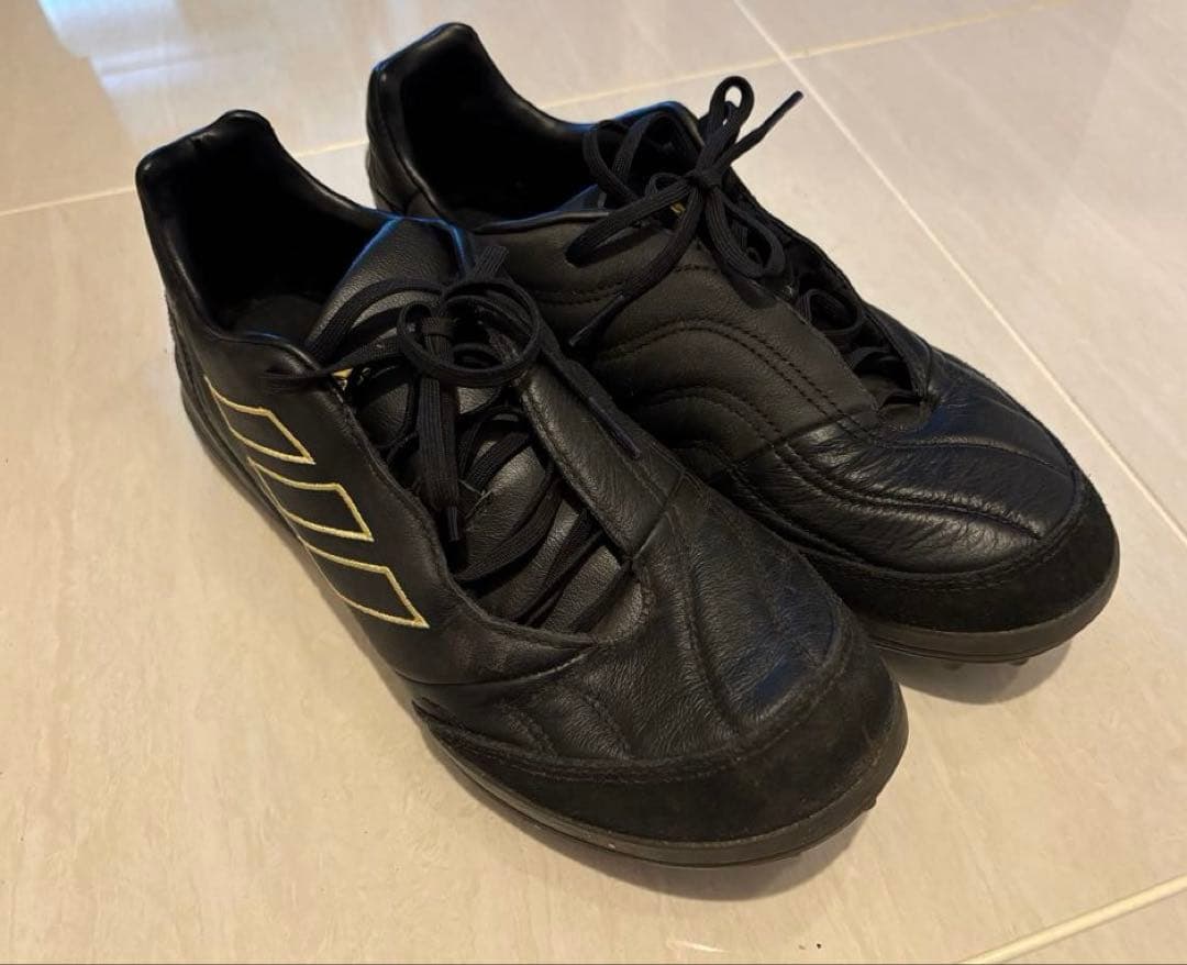 【メンズ】美品 adidas レザー サッカースパイク 黒 26.5cm