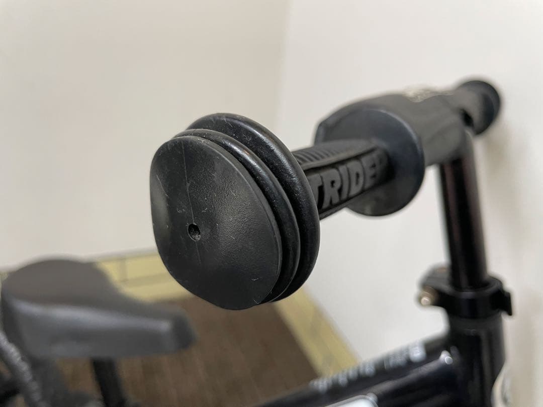 【極美品】 STRIDER SPORT ブラック 12インチ バランスバイク