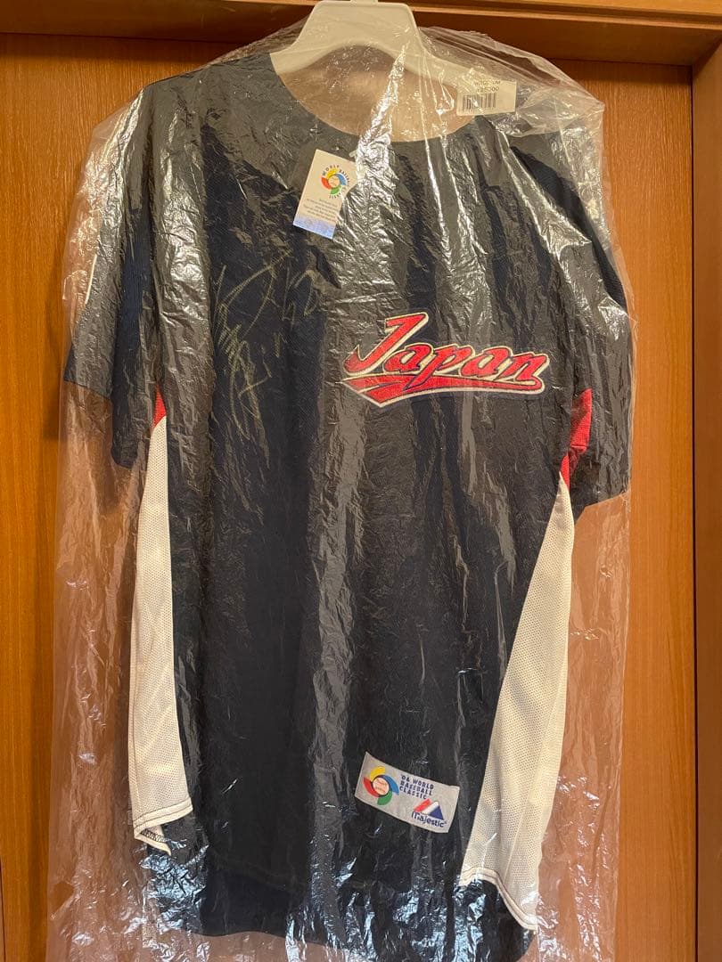 希少品　WBC 第1回　世界一　侍ジャパンユニフォーム　川崎宗則　直筆サイン入り