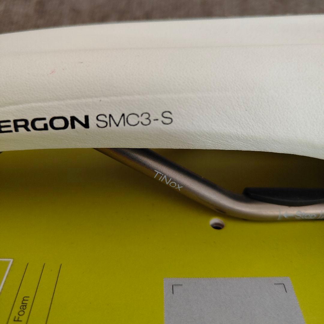 ERGON サドル SMC3-S PRO ホワイト 未使用