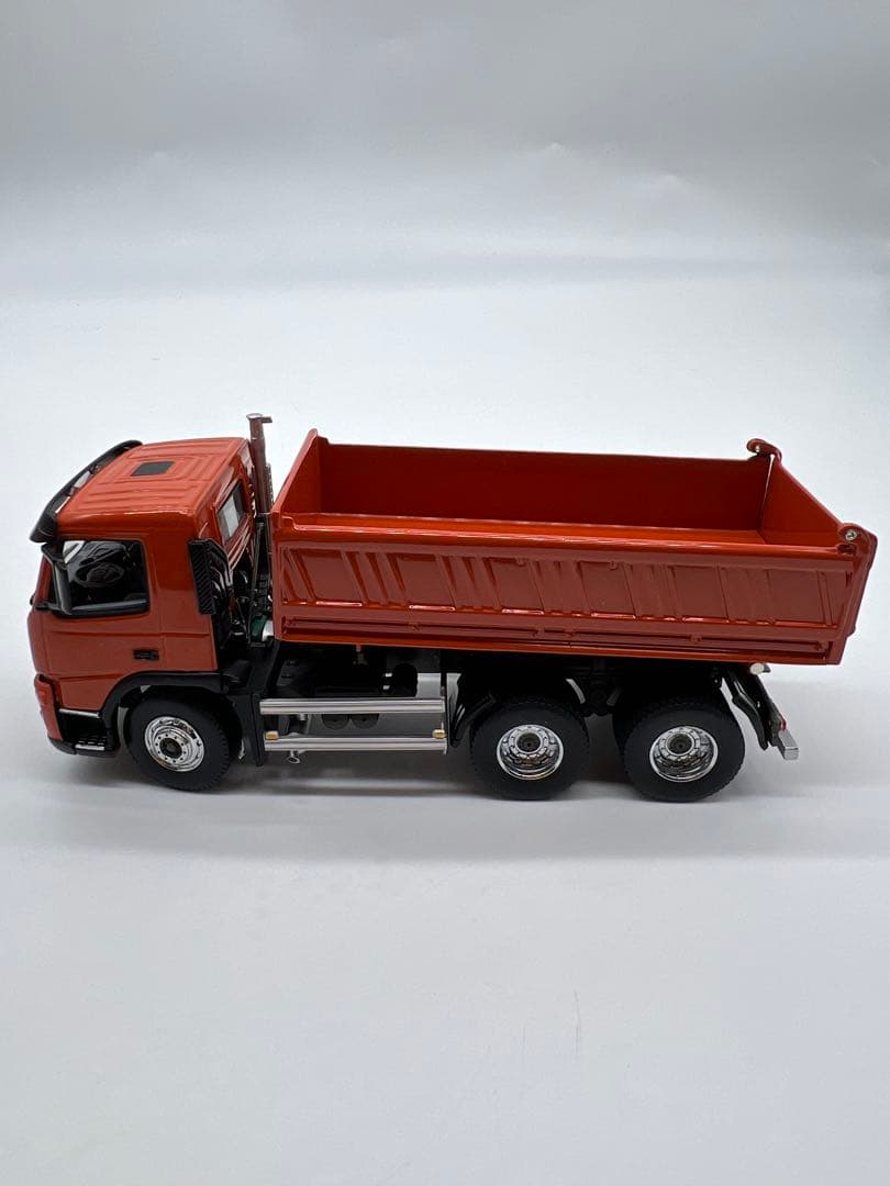 No21 ミニカー1/50 FM9 Construction Truck