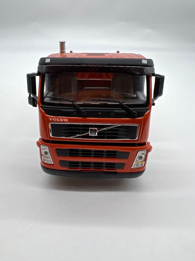 No21 ミニカー1/50 FM9 Construction Truck