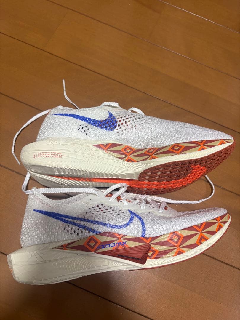 NIKEヴェイパーフライ3 25センチ