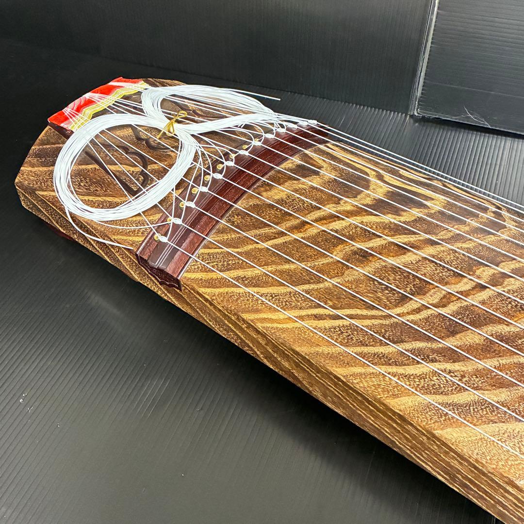 美品 【通産大臣指定】福山琴 正水 玉縁 くり甲 綾杉彫り 十三弦 琴 筝