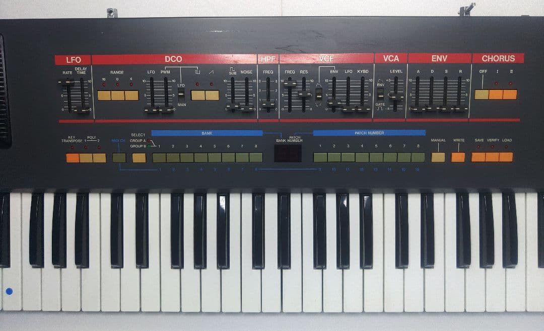 【希少品】 ローランド JUNO-106S ヴィンテージ シンセサイザー
