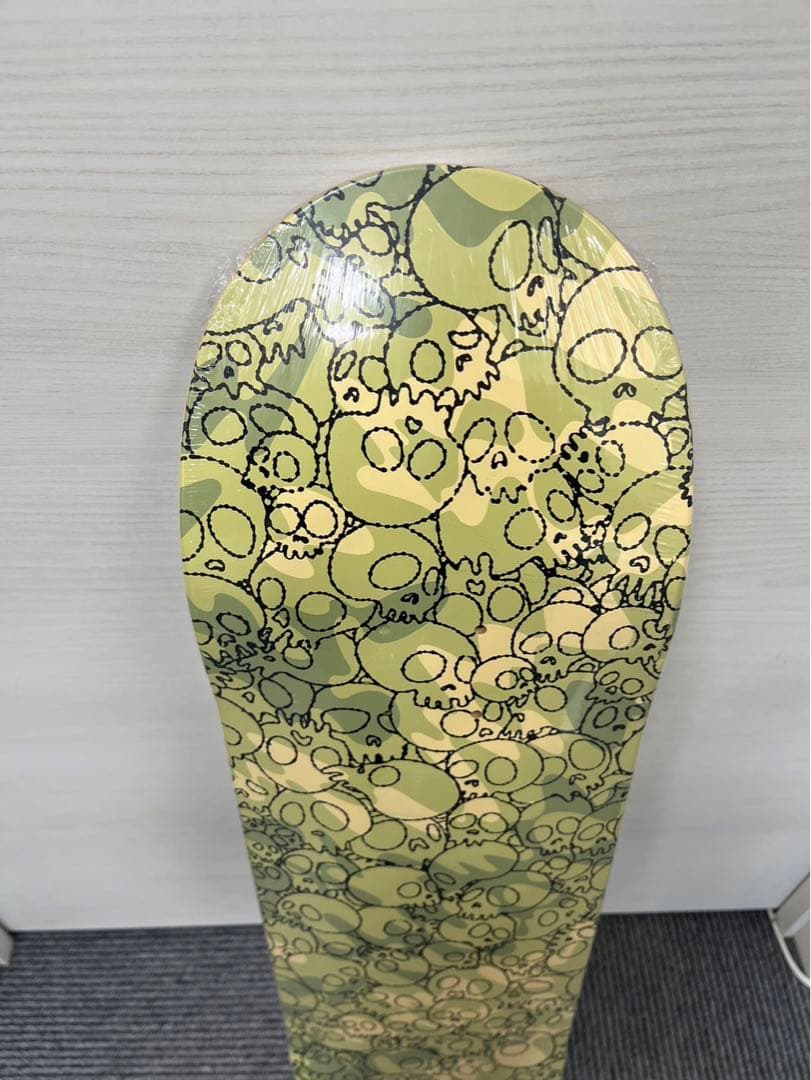 【未使用品】〈村上隆〉Zingaro カイカイキキ デッキ　スケートボード