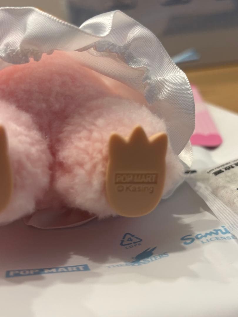 【新品未使用】【正規品】ラブブ × サンリオ ハローキティ