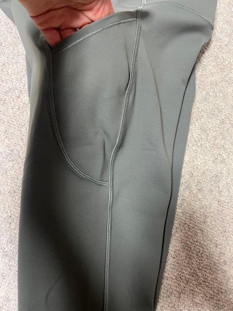 ウォーキング・ランニングウェア Lululemon leggings size6