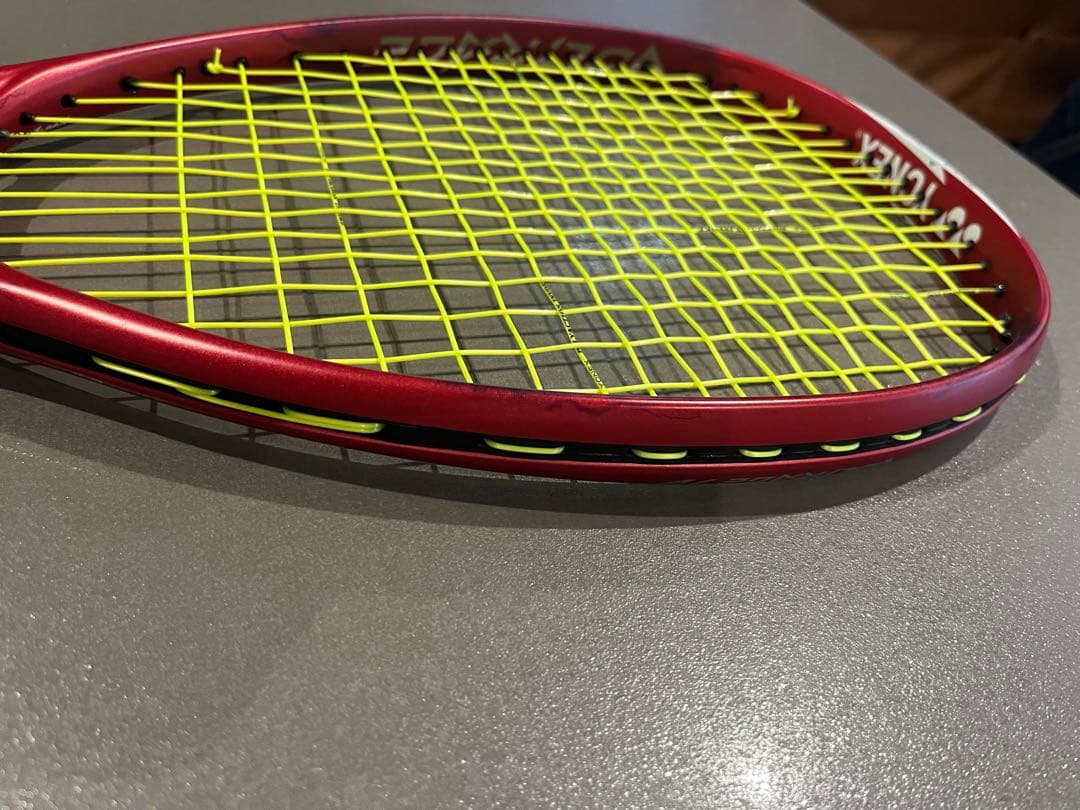 ボルトレイジ7Ｖ　クレナイ　UL1 店頭試打ラケット ほぼ新品　ガット張替済み