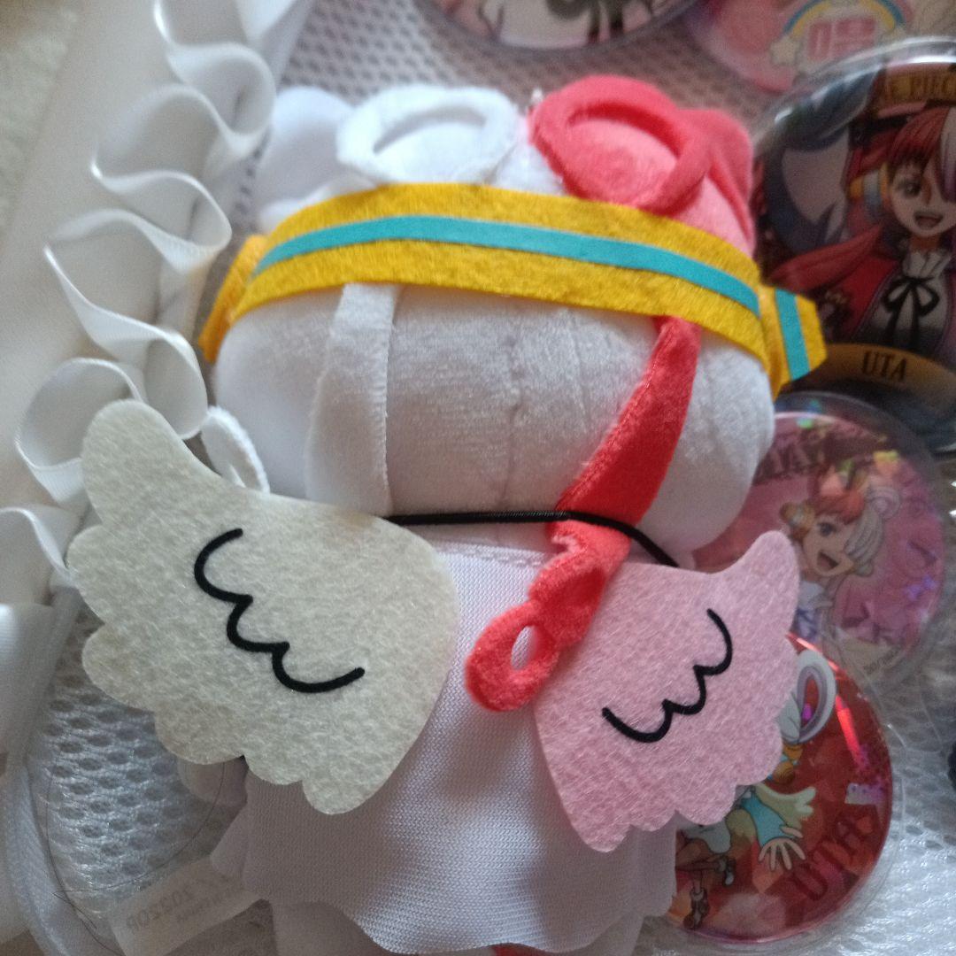 ワンピース ウタ グッズ まとめ売り 缶バッジ ぬいぐるみ