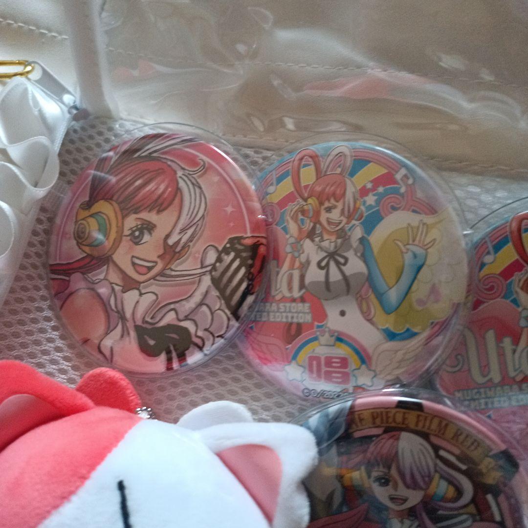 ワンピース ウタ グッズ まとめ売り 缶バッジ ぬいぐるみ