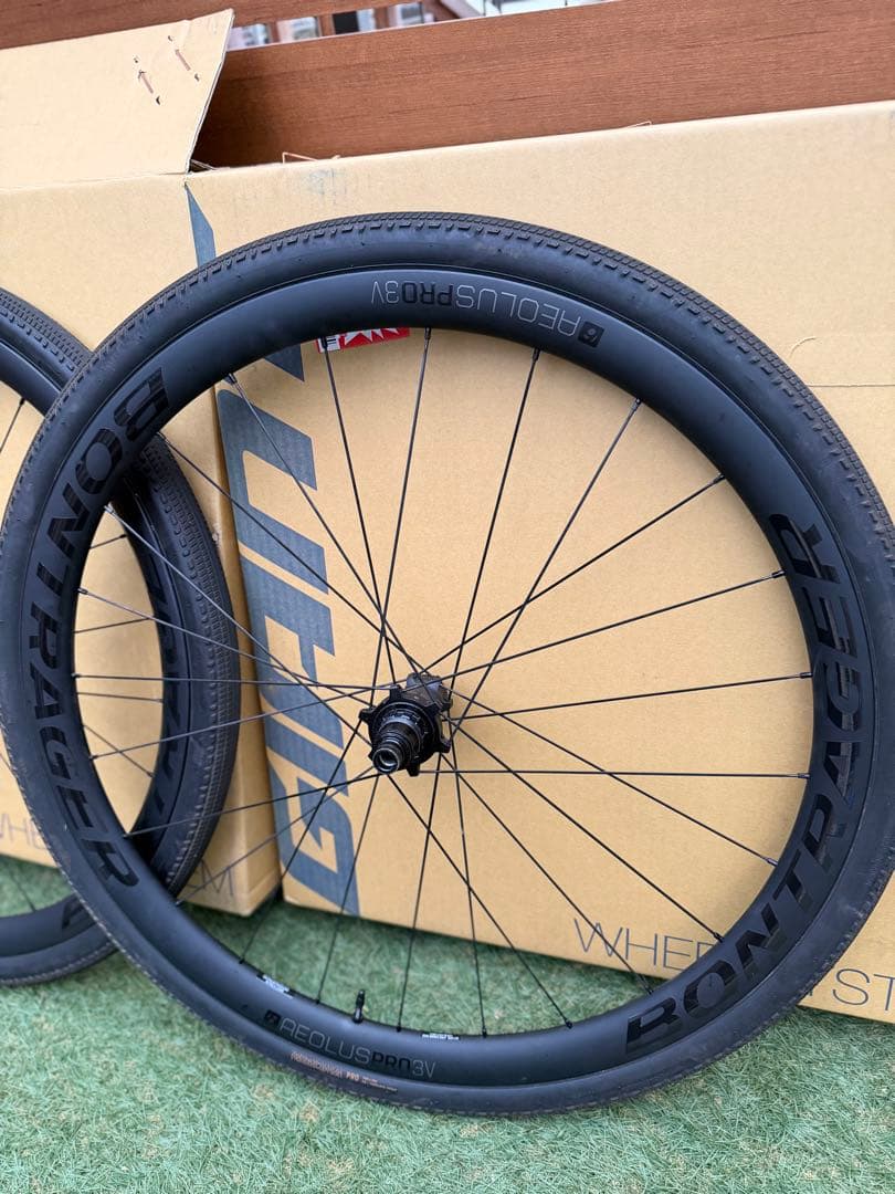Bontrager Aeolus Pro 3V 前後セット（38cタイヤ付）