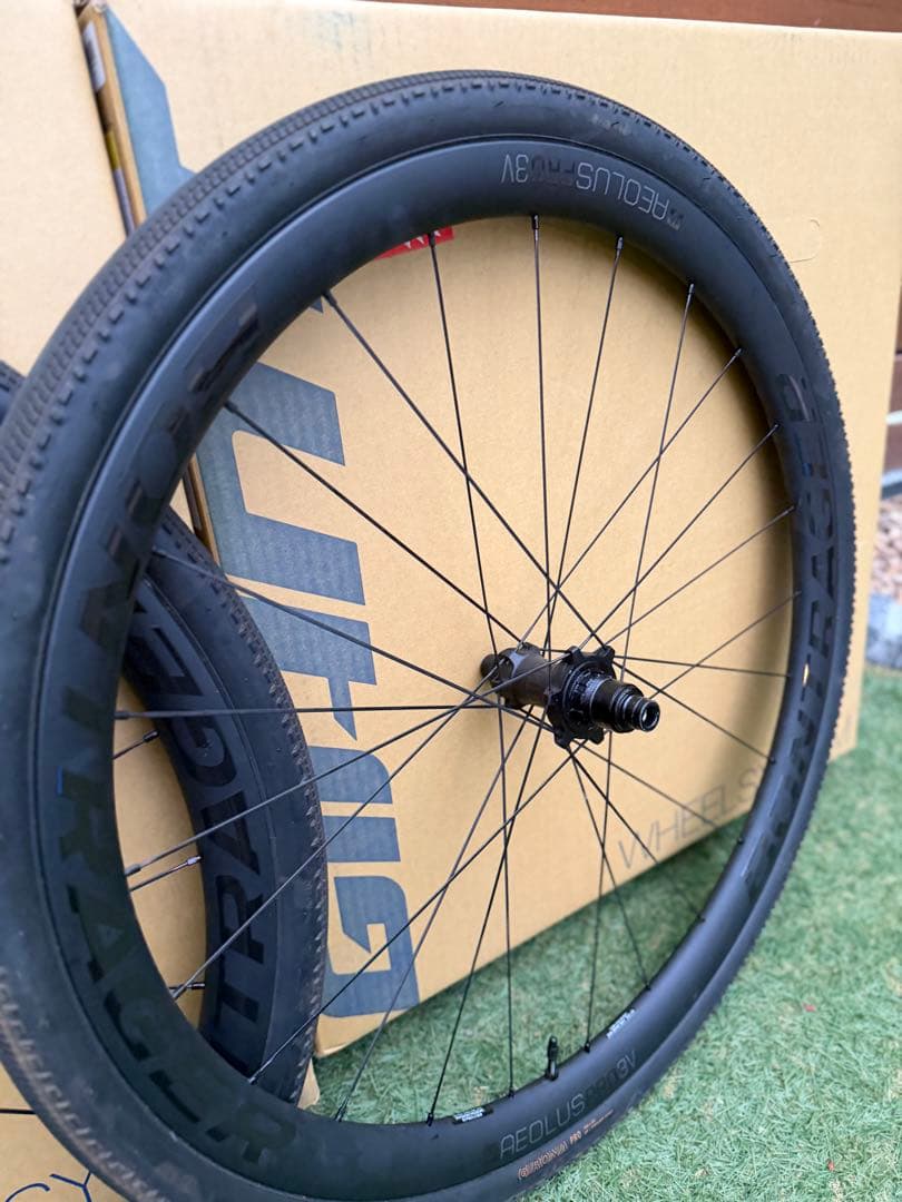 Bontrager Aeolus Pro 3V 前後セット（38cタイヤ付）